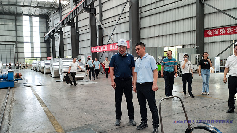廣元市利州區(qū)政協(xié)主席李映文率隊(duì)考察久達(dá)新材