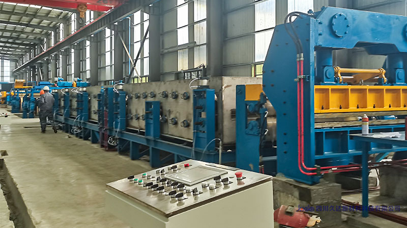 久達(dá)新材首臺拉彎矯設(shè)備順利投產(chǎn)