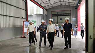 省委政研室副主任、改革辦副主任古智猛一行到訪久達新材