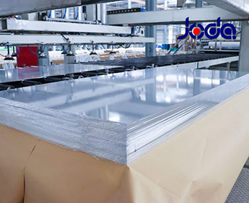 探索3003合金鋁板的特性與應用領域